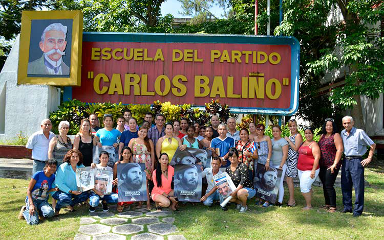 Graduación 22 de la Escuela del Partido
