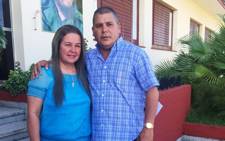 Yudí Rodríguez Hernández junto a Julio Ramiro Lima Corzo