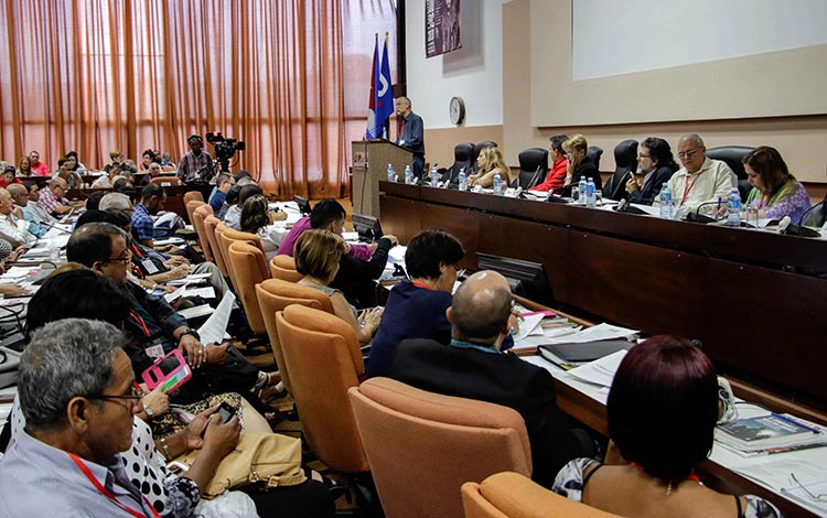 X Congreso de la Unión de Periodistas de Cuba.