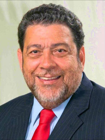 Ralph Everard Gonsalves, primer ministro de San Vicente y las Granadinas. 