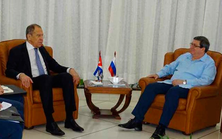 Cancilleres de Cuba, Bruno Rodríguez, y de Rusia, Serguéi Lavrov.