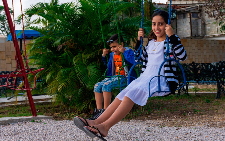 Niños jugando