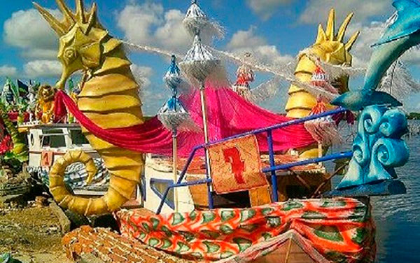Carnaval acuático en Caibarién, Villa Clara.