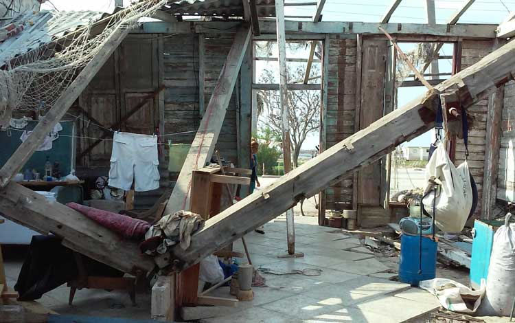 La casa de Horacio González Carmenate, dañada por «Irma»