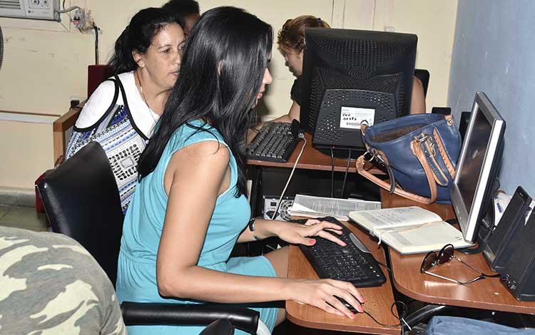 Foro debate del trabajo por cuenta propia