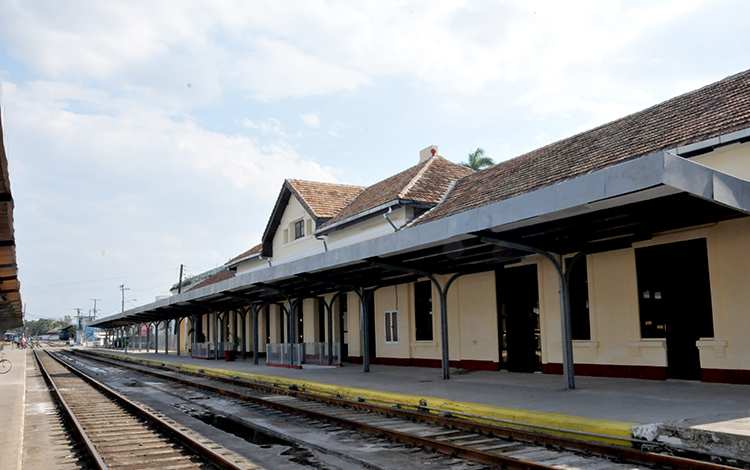 Patio de la Estación Ferroviaria de Santa Clara.