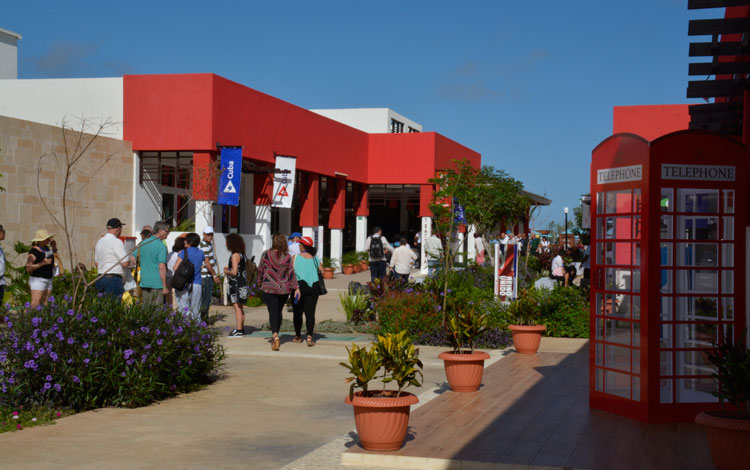 Plaza Las Salinas, Cayo Santa María