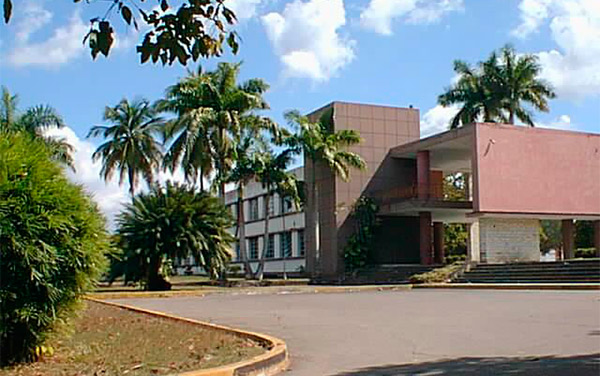 Universidad Central «Marta Abreu» de Las Villas.