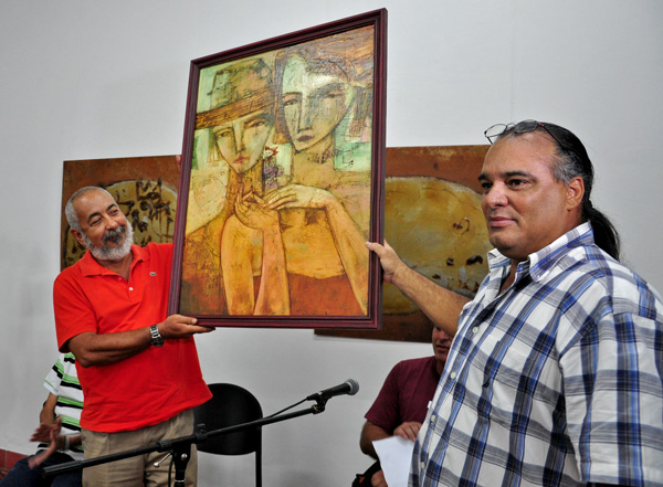 Regalo de la Uneac a Leonardo Padura, Villa CLara