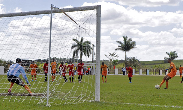 Gol de penal de Yenier Márquez contra Guantánamo.