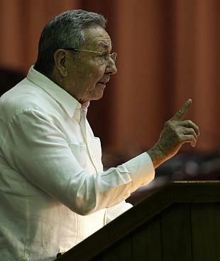 lausura Raúl Castro sesiones de trabajo del Parlamento cubano. 