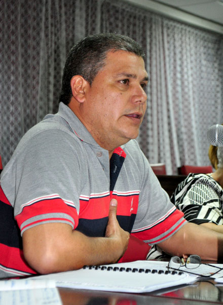 Julio Ramiro Lima Corzo.