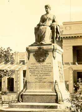 Monumento a Marta Abreu en Santa Clara.