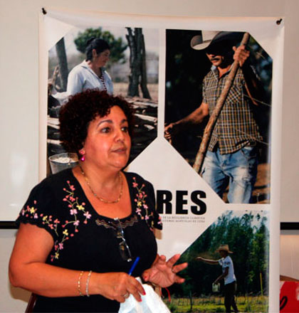 Sesiones teóricas del taller de proyecto internacional IRES en Villa Clara.