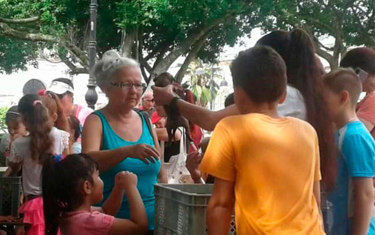 Feria de adopción de mascotas en Caibarién.