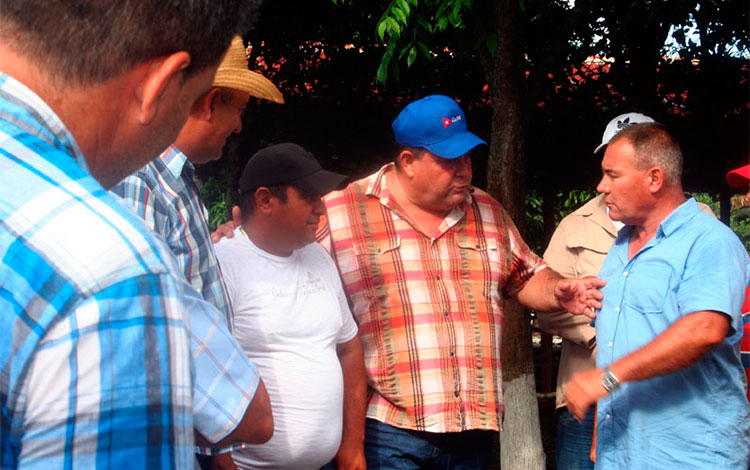 Ihosvany Martí­n Peña, delegado de la Agricultura en Villa Clara.