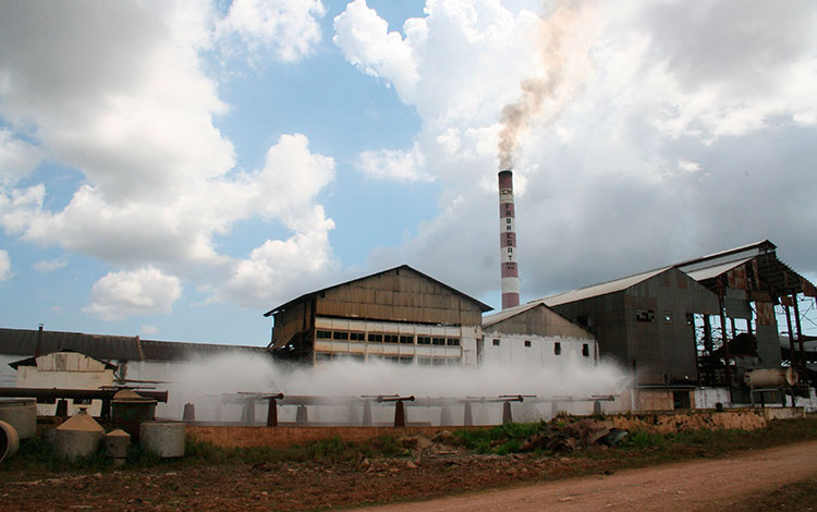 Refinería Chiquitico Fabregat, en Zulueta, Villa Clara, Cuba.