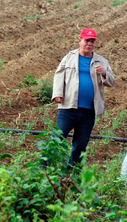 Joaquí­n González Castro, director de la Unidad Empresarial de Base de Tabaco en Placetas.