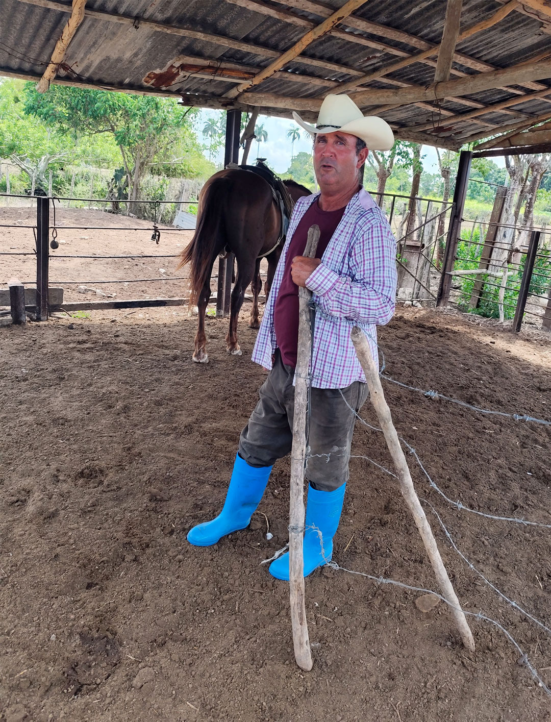 Ganadero Roberto Torres.