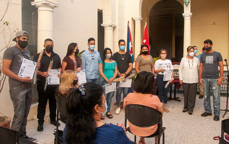 Reconocimiento a jóvenes del Citma.