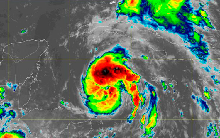 Imagen del satélite de la tormenta tropical Ian, el 26 de septiembre de 2022, a las 06:00 horas.