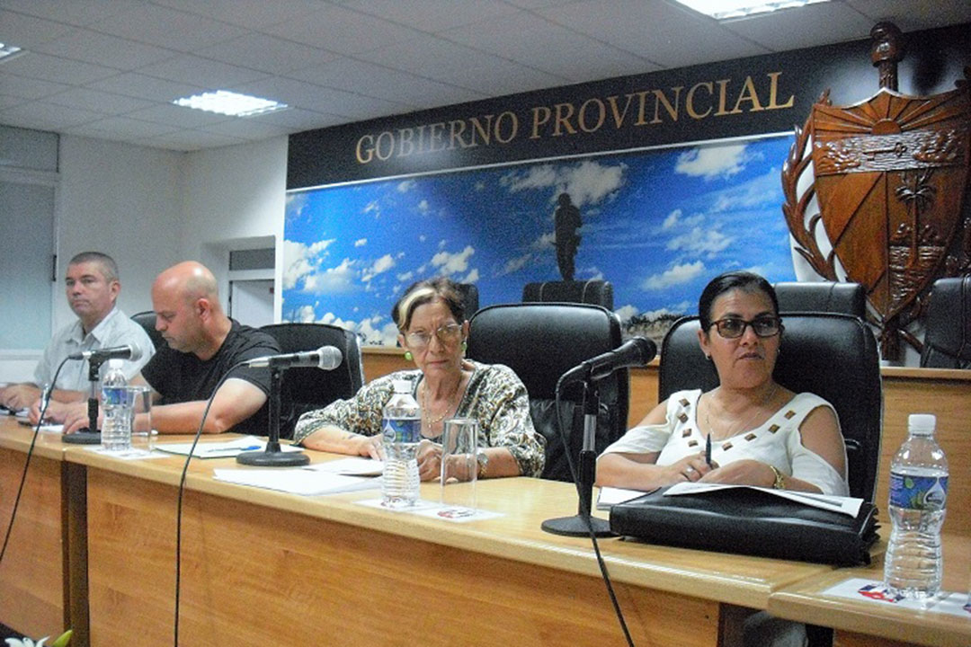 Presidencia de la sesión del Polo Científico Productivo de Villa Clara.