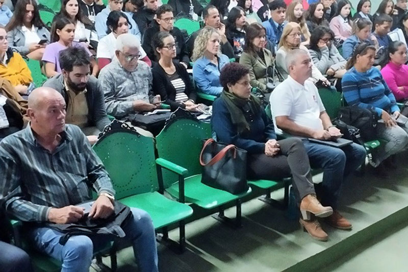 Asistentes al taller de jóvenes talentos.