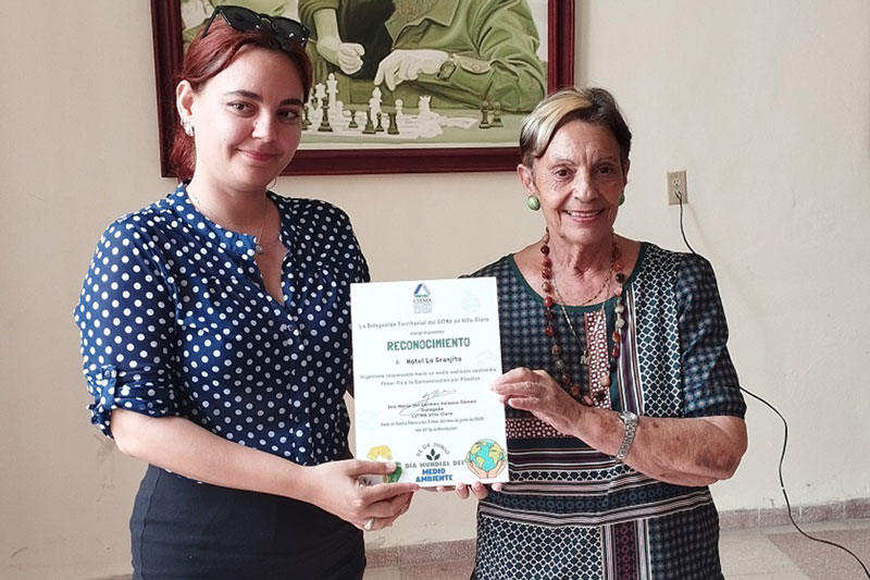Reconocimiento al hotel Horizontes La Granjita.