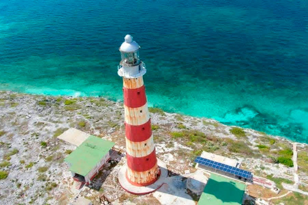 Faro del Parque Nacional Los Caimanes.