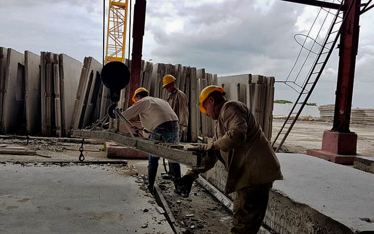 Labor de los trabajadores de la Constructora Militar n.o 3.