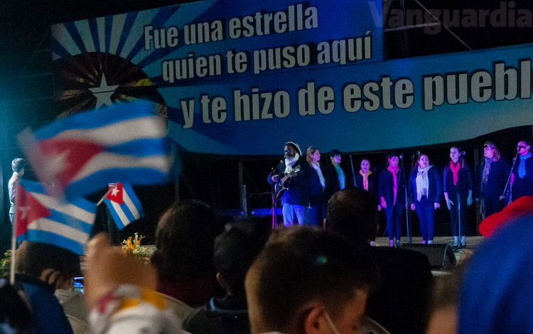 Concierto por el aniversario 32 del Complejo Escultórico Ernesto Che Guevara. Concierto por el aniversario 32 del Complejo Escultórico Ernesto Che Guevara.