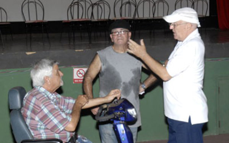 Los desaparecidos maestros Jesús Chu Rodrí­guez y Rubén Urribarres.