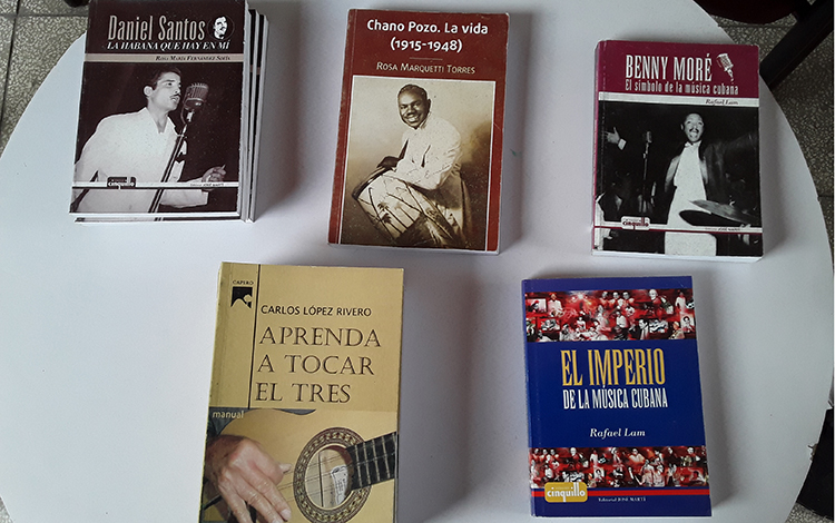 Libros sobre música.