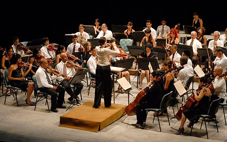 La Orquesta Sinfónica de Villa Clara celebra sus 95 años de fundada. (Foto: Cortesía de la entrevistada)