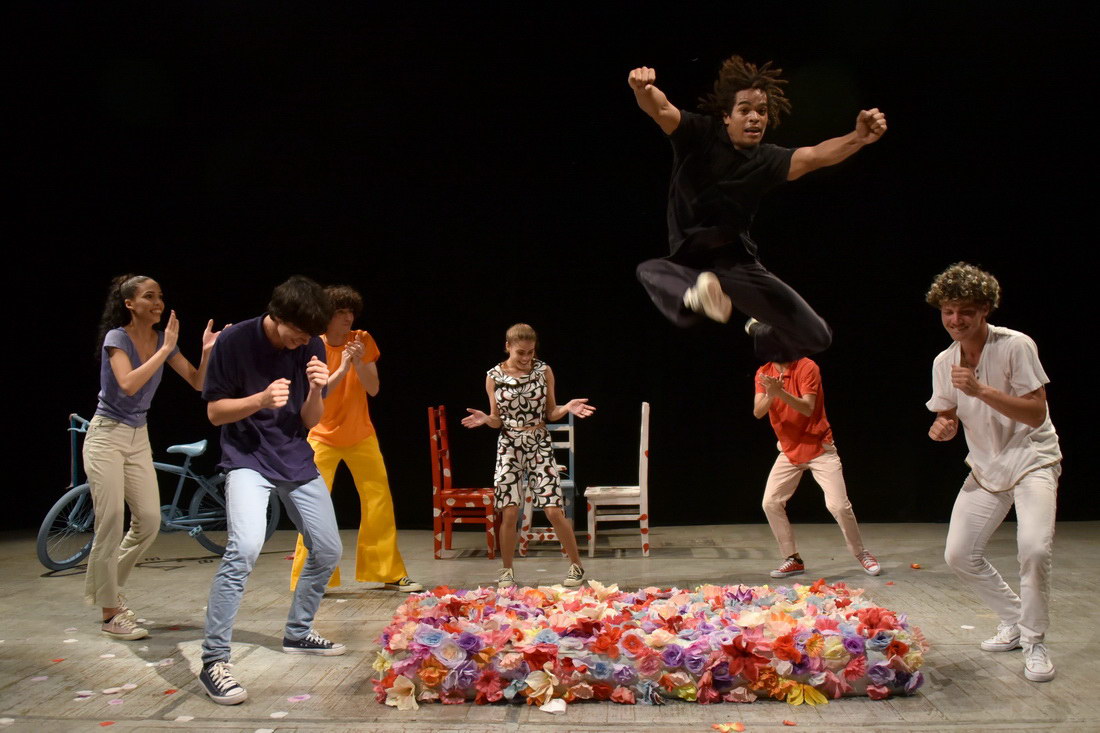 Danza del Alma en la obra Poesía de Isla Grande.