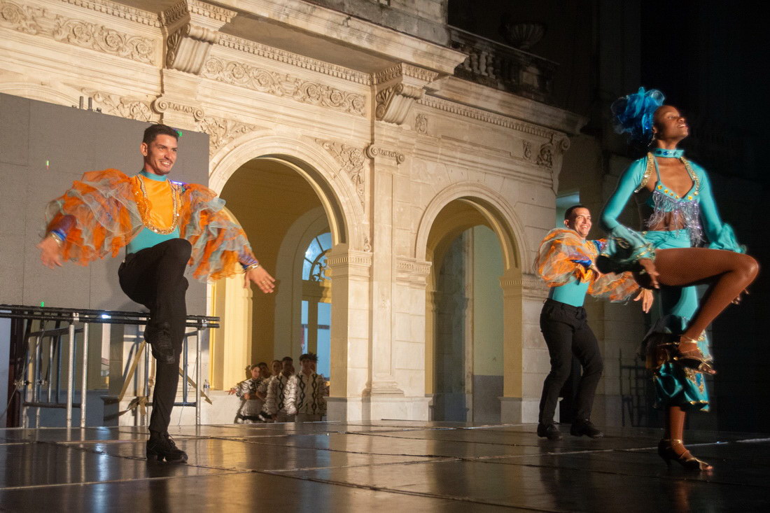 Danza de Colombia.