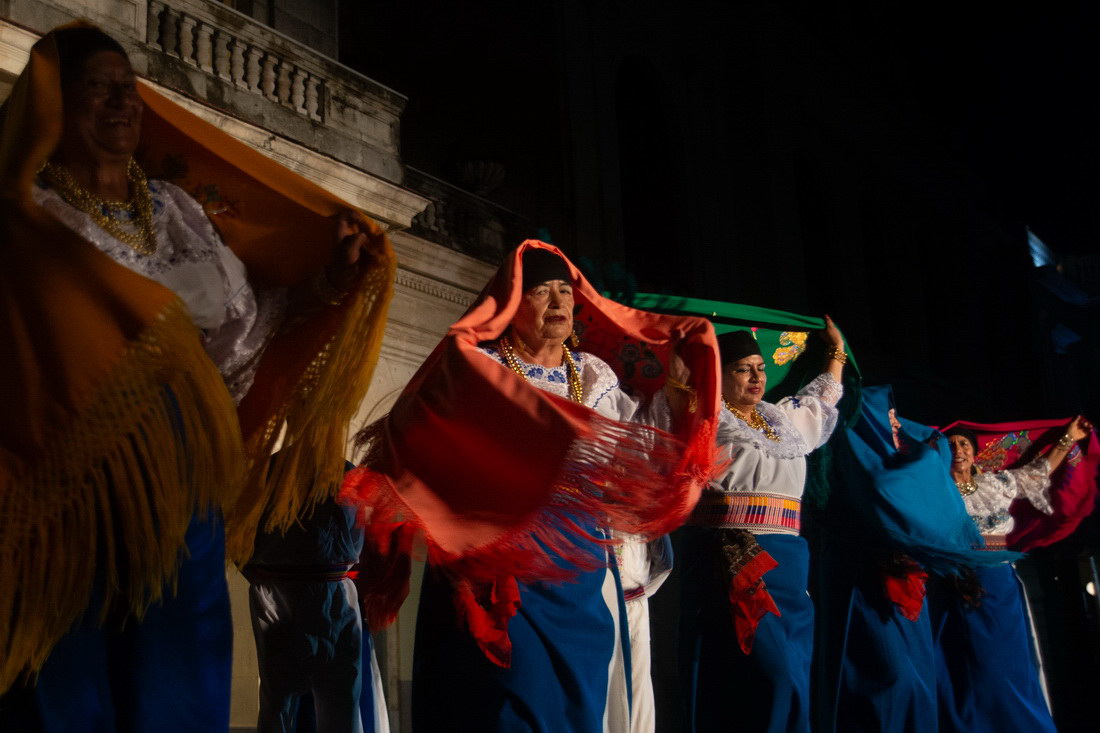 Danza de Ecuador.