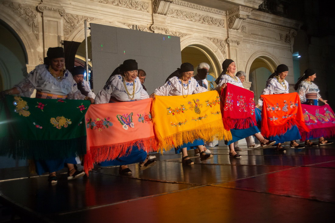 Danza de Ecuador.