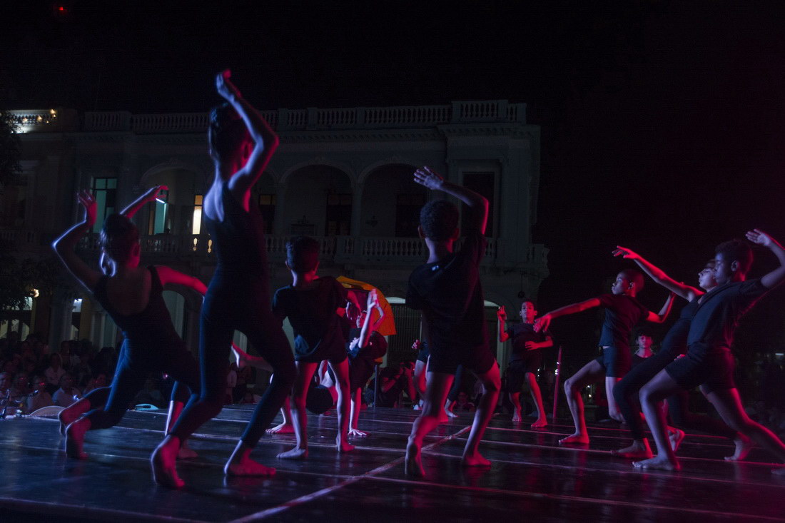 Inauguración de la XVIII temporada Para Bailar en Casa del Trompo.