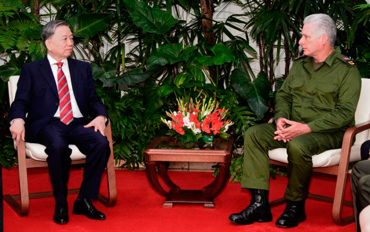 Recibió Miguel Díaz-Canel a General To Lam, ministro de Seguridad Pública de Vietnam.