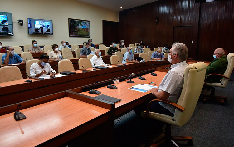 Reunión del Órgano Económico-Social del Consejo de Defensa Nacional.