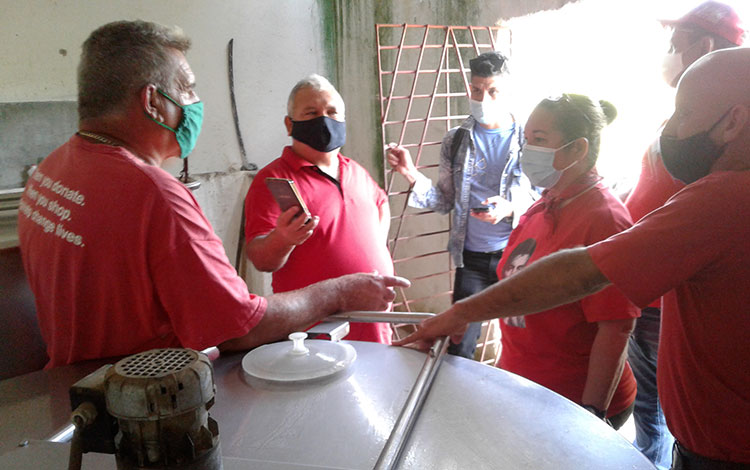 Recorrido de la primera secretaria del Partido en Villa Clara, Yudí Rodríguez Hernández, por zonas de Manicaragua afectadas por la tormenta tropical Eta. Recorrido de la primera secretaria del Partido en Villa Clara, Yudí Rodríguez Hernández, por zonas de Manicaragua afectadas por la tormenta tropical Eta.