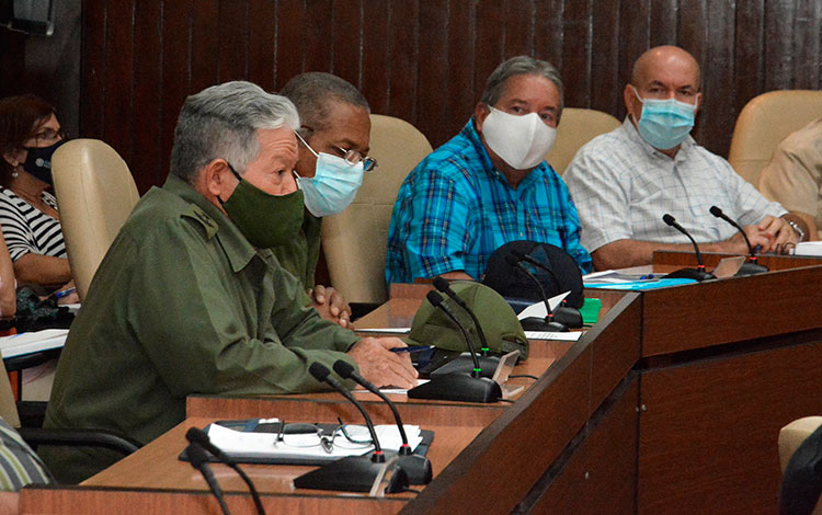 General de División, Ramón Pardo Guerra, Jefe del Estado Mayor Nacional de la Defensa Civil.