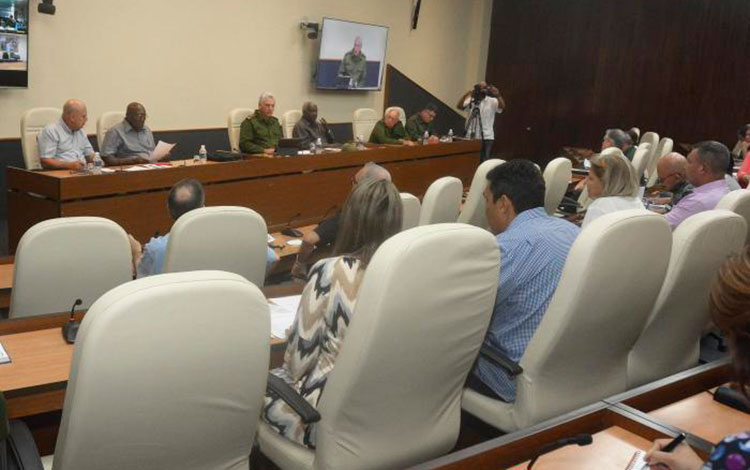 Reunión de cheque de la recuperación en las provincias occidentales de Cuba a afectadas por el huracán Ian. Reunión de cheque de la recuperación en las provincias occidentales de Cuba a afectadas por el huracán Ian.