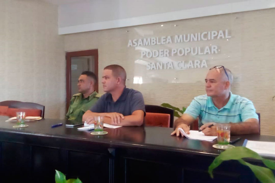 Reunión del Consejo de Defensa de Santa Clara.