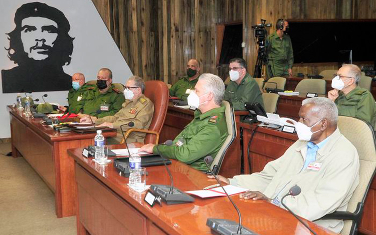 General de Ejército Raúl Castro Ruz; presidente, Miguel Díaz-Canel; primer ministro, Manuel Marrero Cruz, y Esteban Lazo, presidente de la Asamblea Nacional.