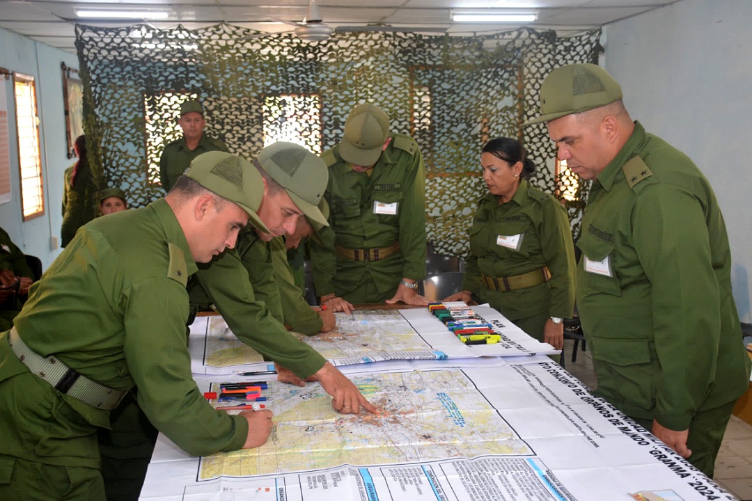 Puesto de mando durante Ejercicio Estratégico Bastión 2024.