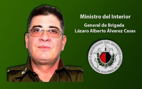 General de Brigada Lázaro Alberto Álvarez Casas, ministro del Interior.