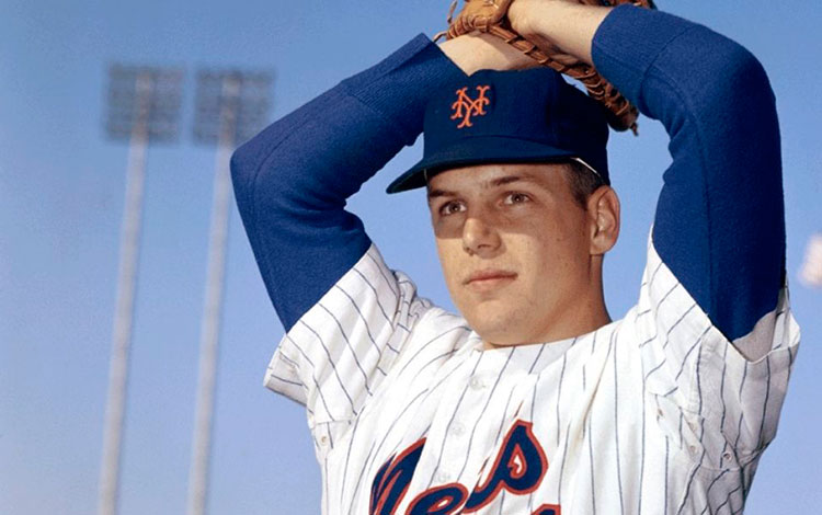 Tom Seaver, pelotero de las Grandes Ligas.