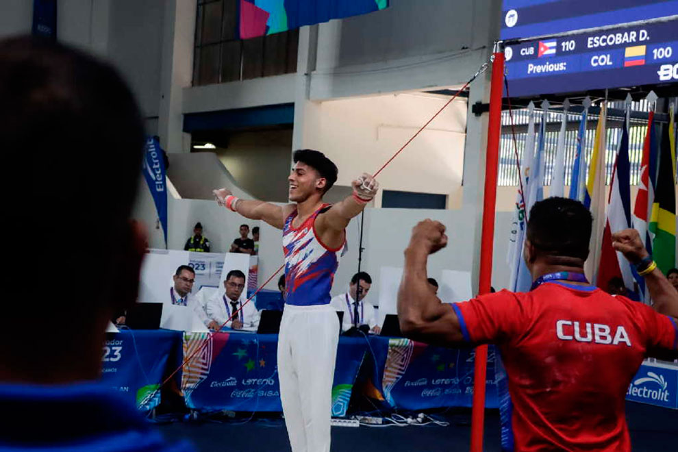 Diorges Escobar, oro en el all around de la gimnasia artística de San Salvador 2023.